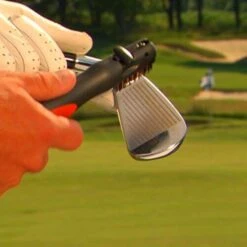 Frogger Golf BrushPro Retractable Golf Club Brush With Groove Cleaner -Golf Club Sales BrushPro Hero 20190228
