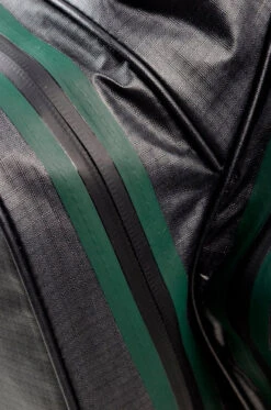 Sun Mountain Golf 2022 H2NO LiteSpeed Waterproof Stand Carry Bag -Golf Club Sales ZOOMWATERPROOFPOCKETS